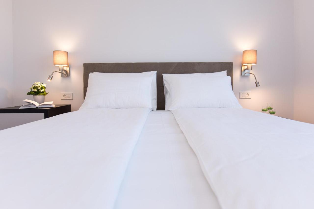 Pansion Leggero Bed & Breakfast Veglia Exterior foto