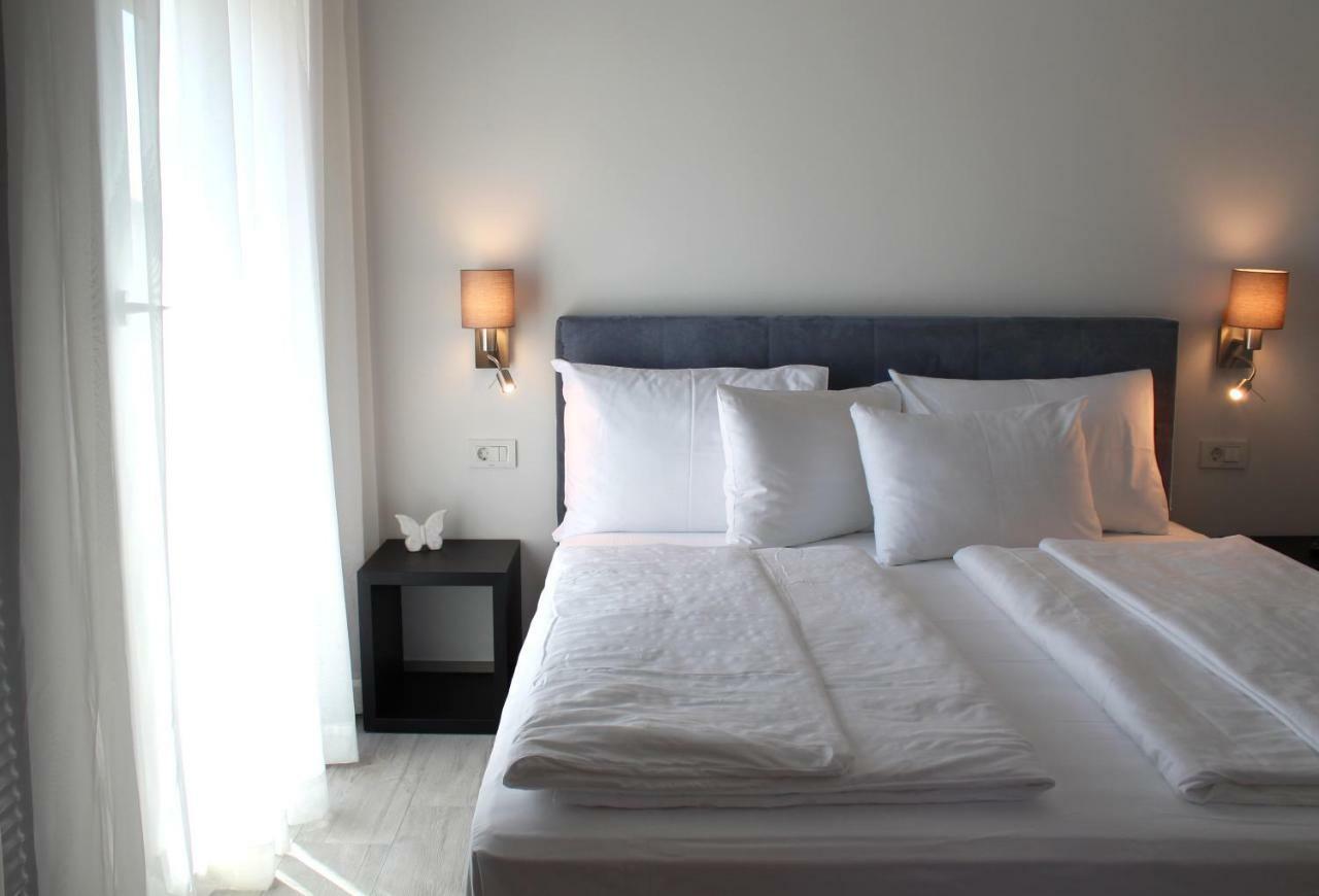 Pansion Leggero Bed & Breakfast Veglia Exterior foto